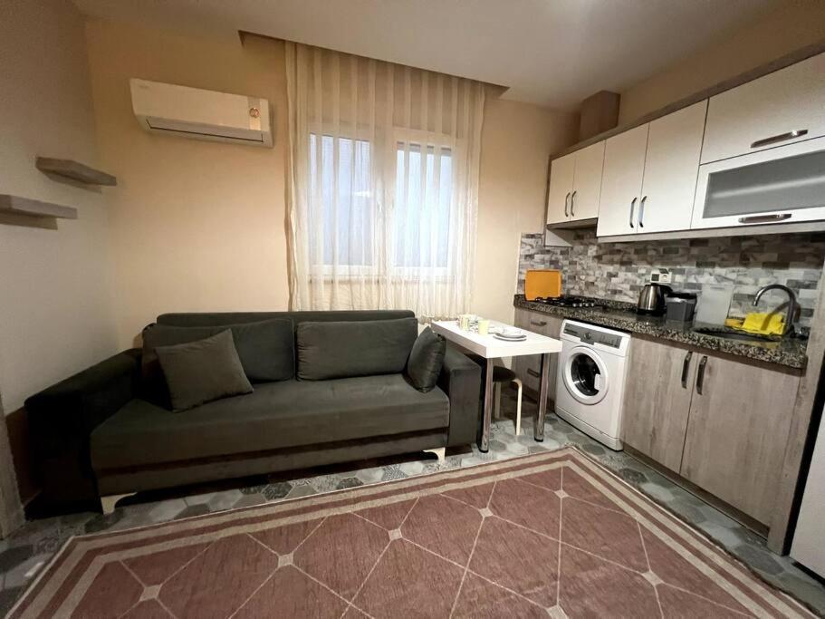 Basement Floor, Erasta Mall Karsisi, Merkezi '20' Daire Antalya