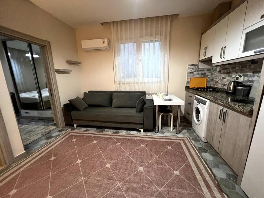 Basement Floor, Erasta Mall Karsisi, Merkezi '20' * Antalya