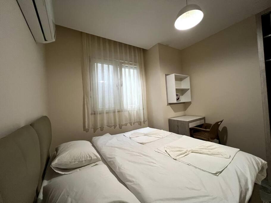 Apartment Basement Floor, Erasta Mall Karsisi, Merkezi '20' Antalya